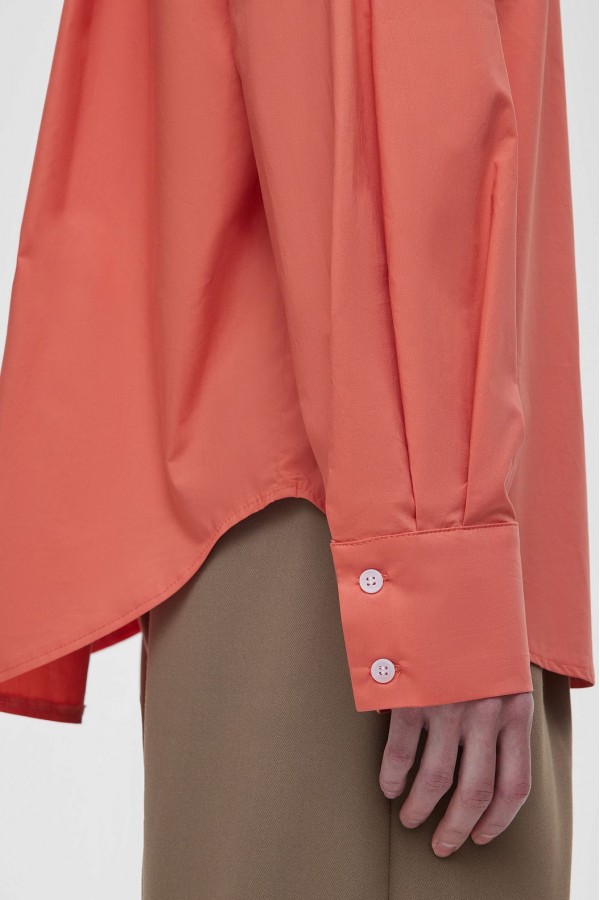 A 3716.25 Рубашка свободного кроя с защипами