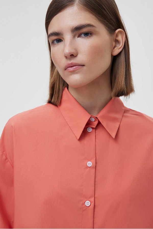 A 3716.25 Рубашка свободного кроя с защипами