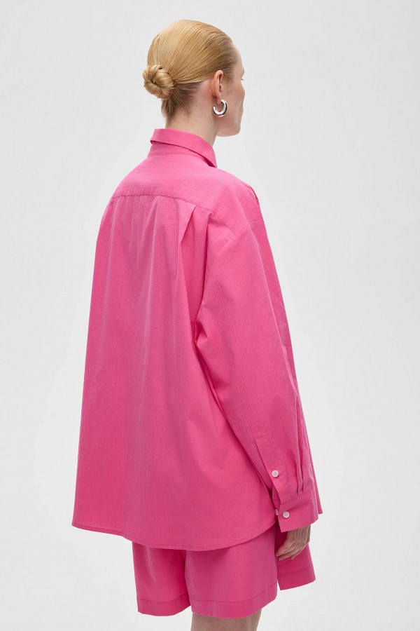 A 0128.99 Рубашка свободного кроя из хлопка, фуксия