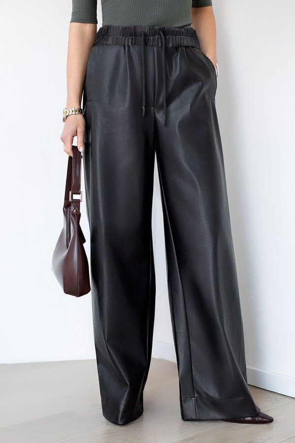 V W272.58 Широкие брюки из эко-кожи черный