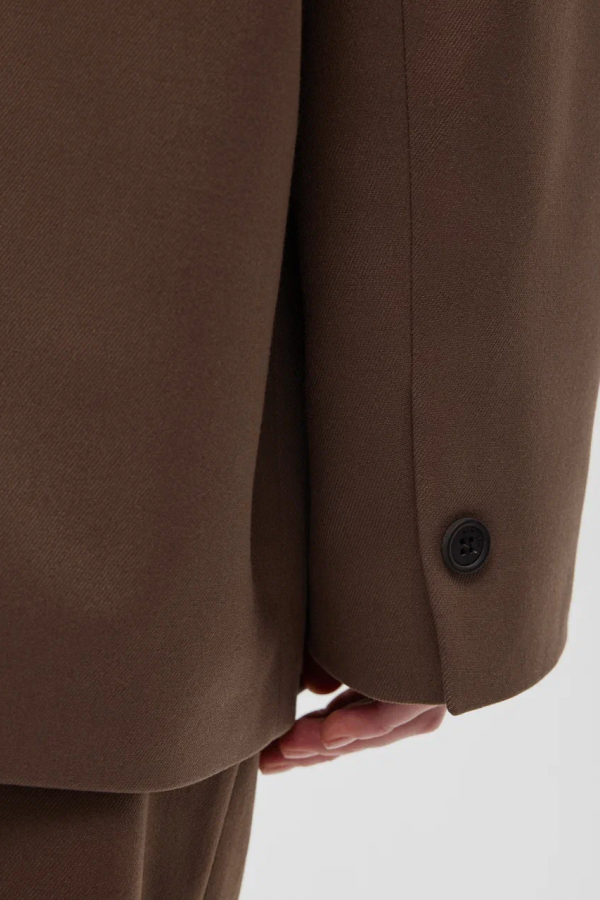 A 0212.13 Жакет однобортный без лацканов кофе