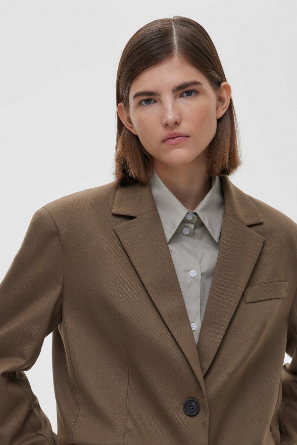 A 1502.13 Жакет свободного кроя однобортный кофе