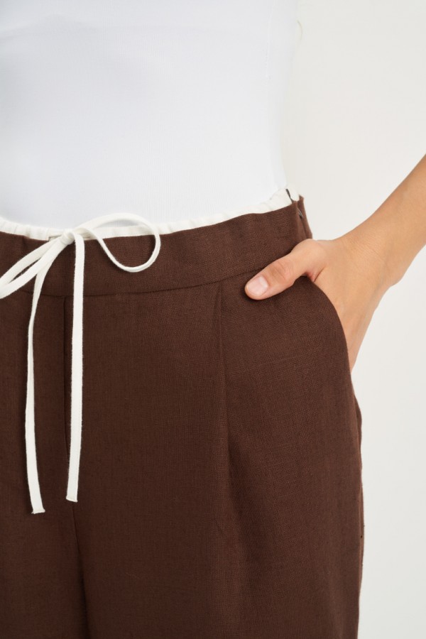 E 62110.18 Брюки льняные, шоколад