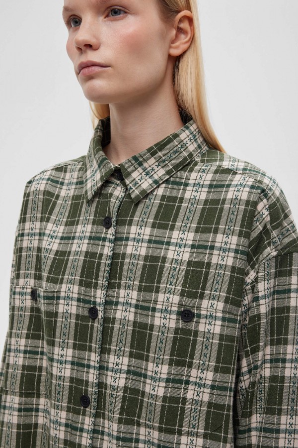 A 0121.44 Рубашка фланелевая оверсайз зеленый