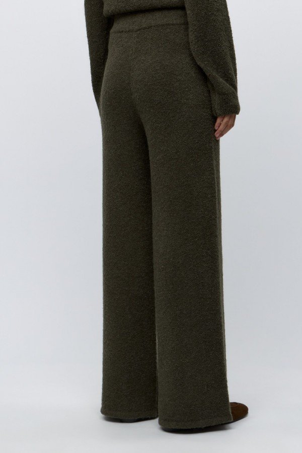 CS W250651.47 Трикотажные брюки букле хаки