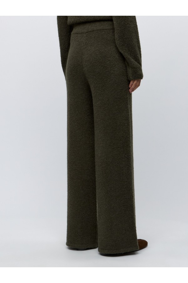 CS W250651.47 Трикотажные брюки букле хаки