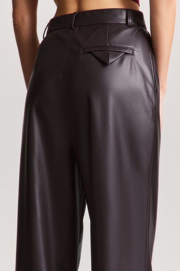 El W0602.19 Прямые брюки Темно-коричневый