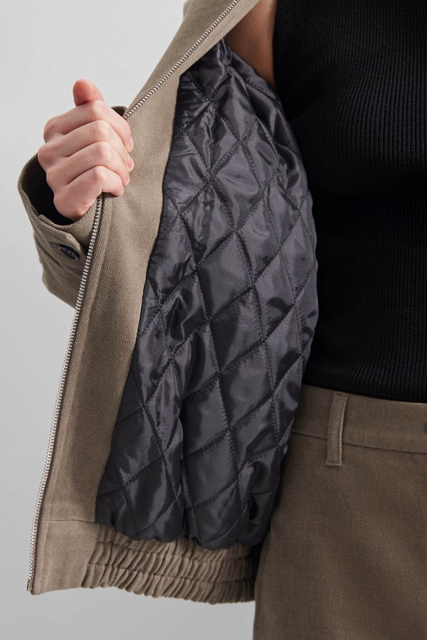 A 0207.46 Бомбер утепленный из денима хаки