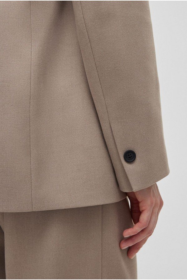 A 1528.51 Жакет свободного кроя однобортный серо-бежевый