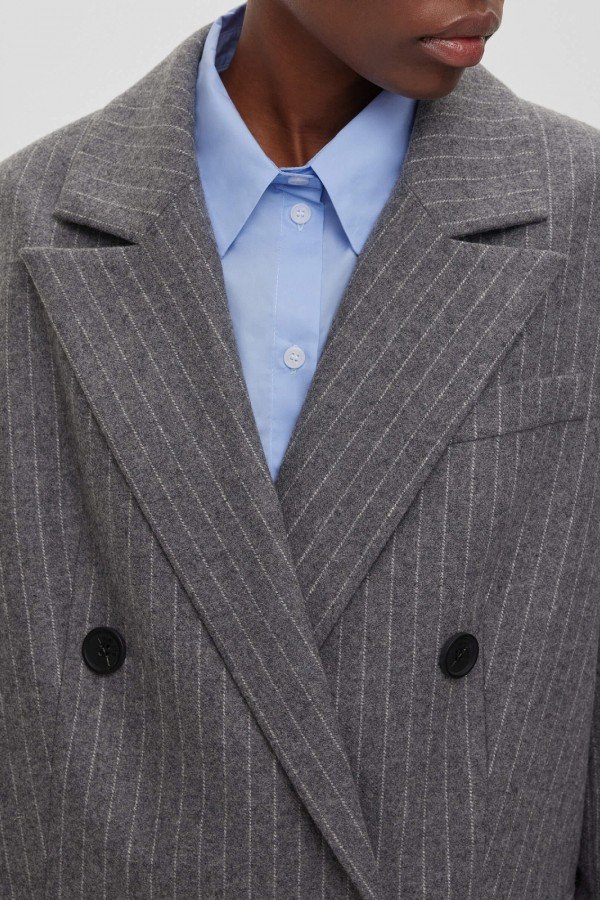 A 0135.55 Жакет двубортный в полоску, Серый