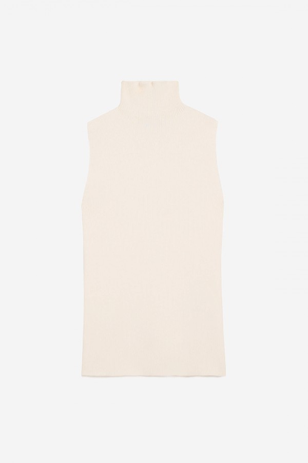 A 2240.50 Трикотажный топ с воротником стойка белый