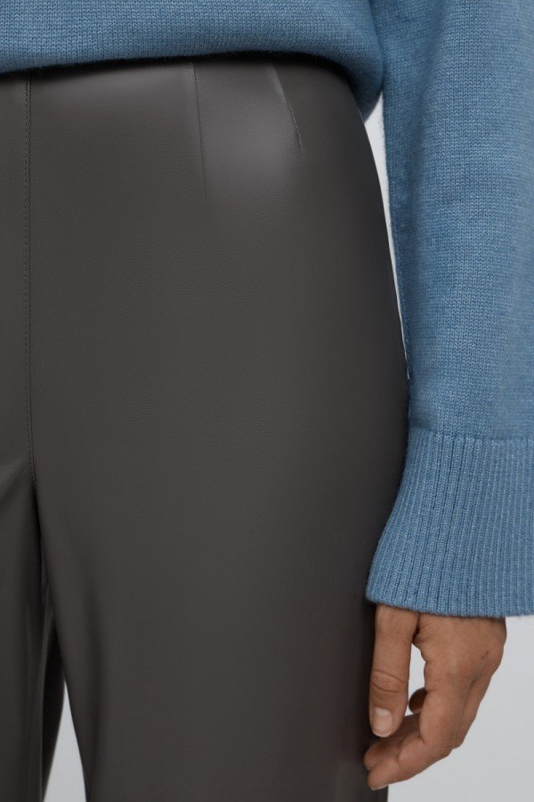 CS W250949.57 Брюки из эко-кожи серый