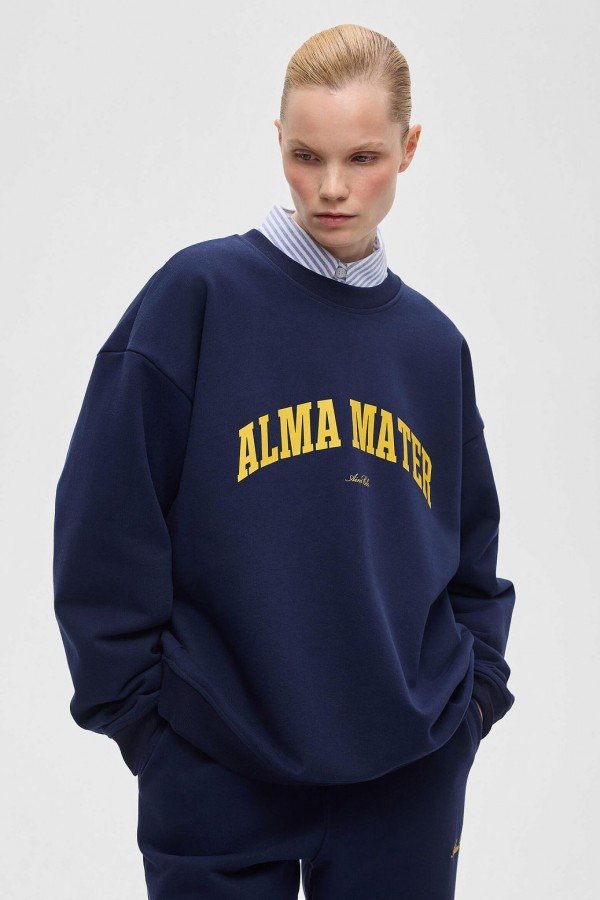 A 0143.67 Свитшот свободного кроя Alma Mater A 0143.67 Свитшот свободного кроя Alma Mater