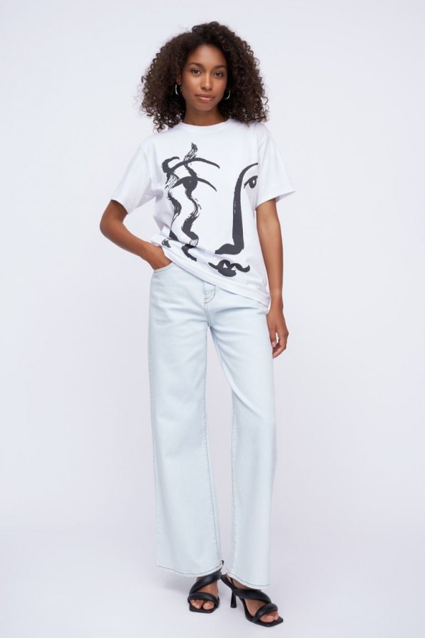 E 41041.32 Джинсы женские E 41041.32 Джинсы женские