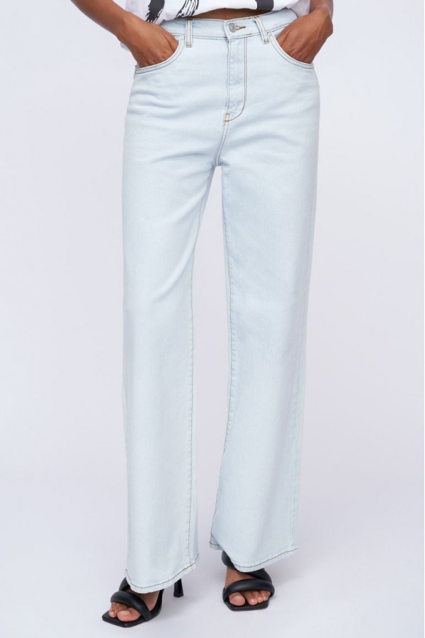 E 41041.32 Джинсы женские