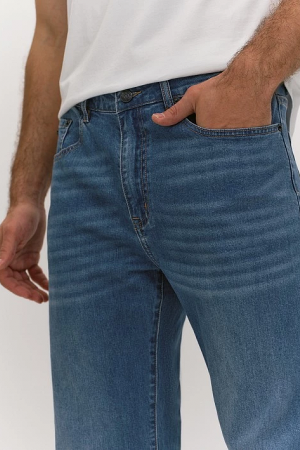 EL M0044.33 Джинсы муж светло-синий EL M0044.33 Джинсы муж светло-синий