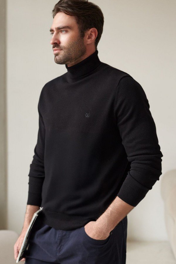 V M3400.58 Свитер муж черный