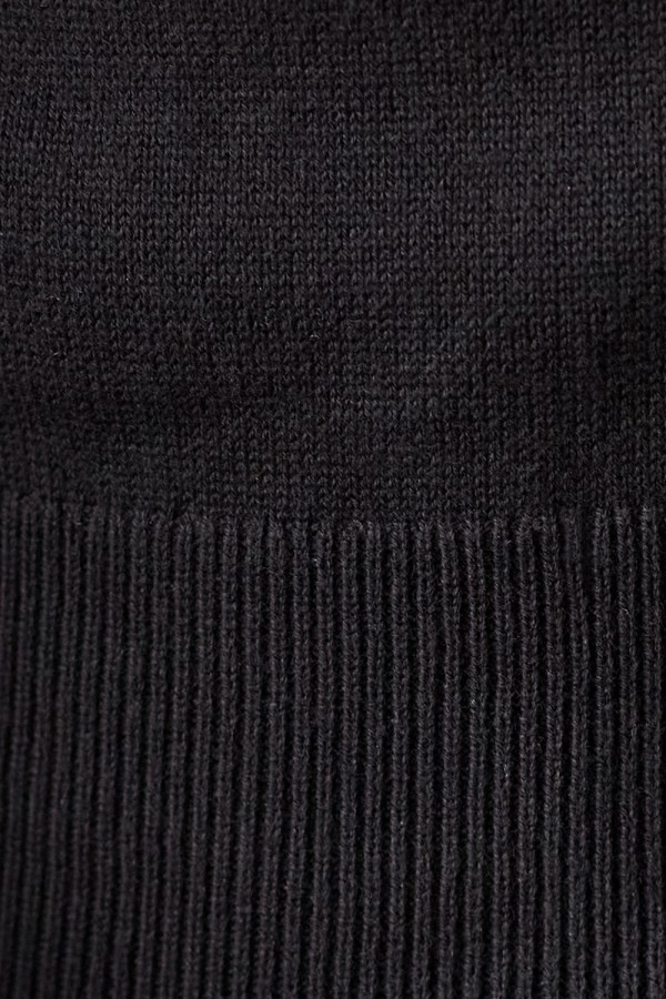 V M3400.58 Свитер муж черный