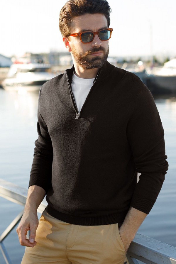 V M3900.58 Джемпер муж с замком черный