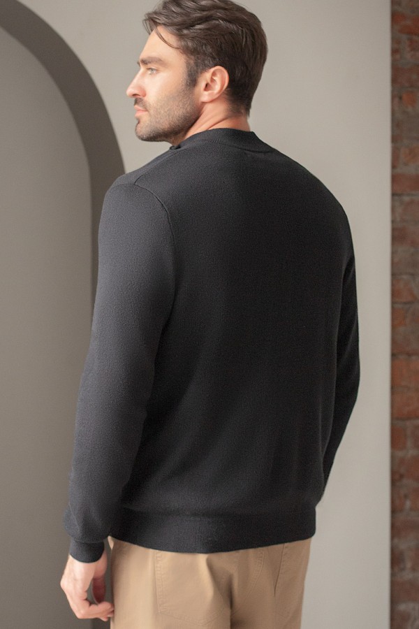 V M3900.58 Джемпер муж с замком черный V M3900.58 Джемпер муж с замком черный