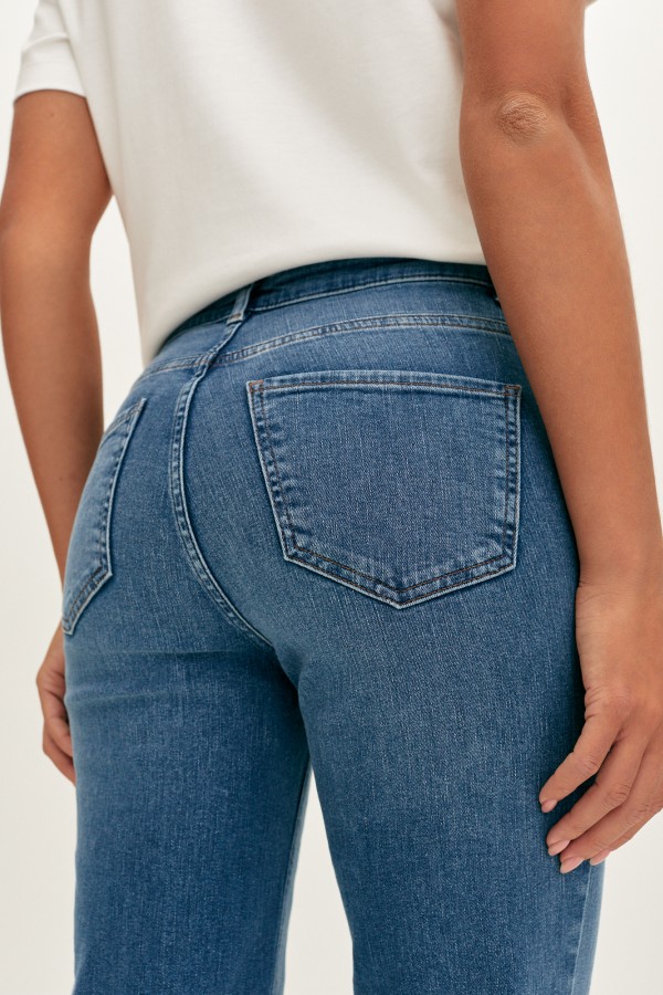 El W0154.34 Джинсы жен клеш голубой