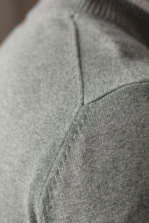 V M3100.57 Кардиган муж серый меланж