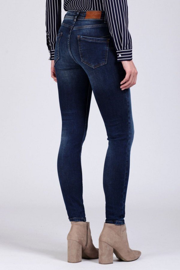 T W5628.36 (709-1-coll) брюки джинсовые жен 32 T W5628.36 (709-1-coll) брюки джинсовые жен 32
